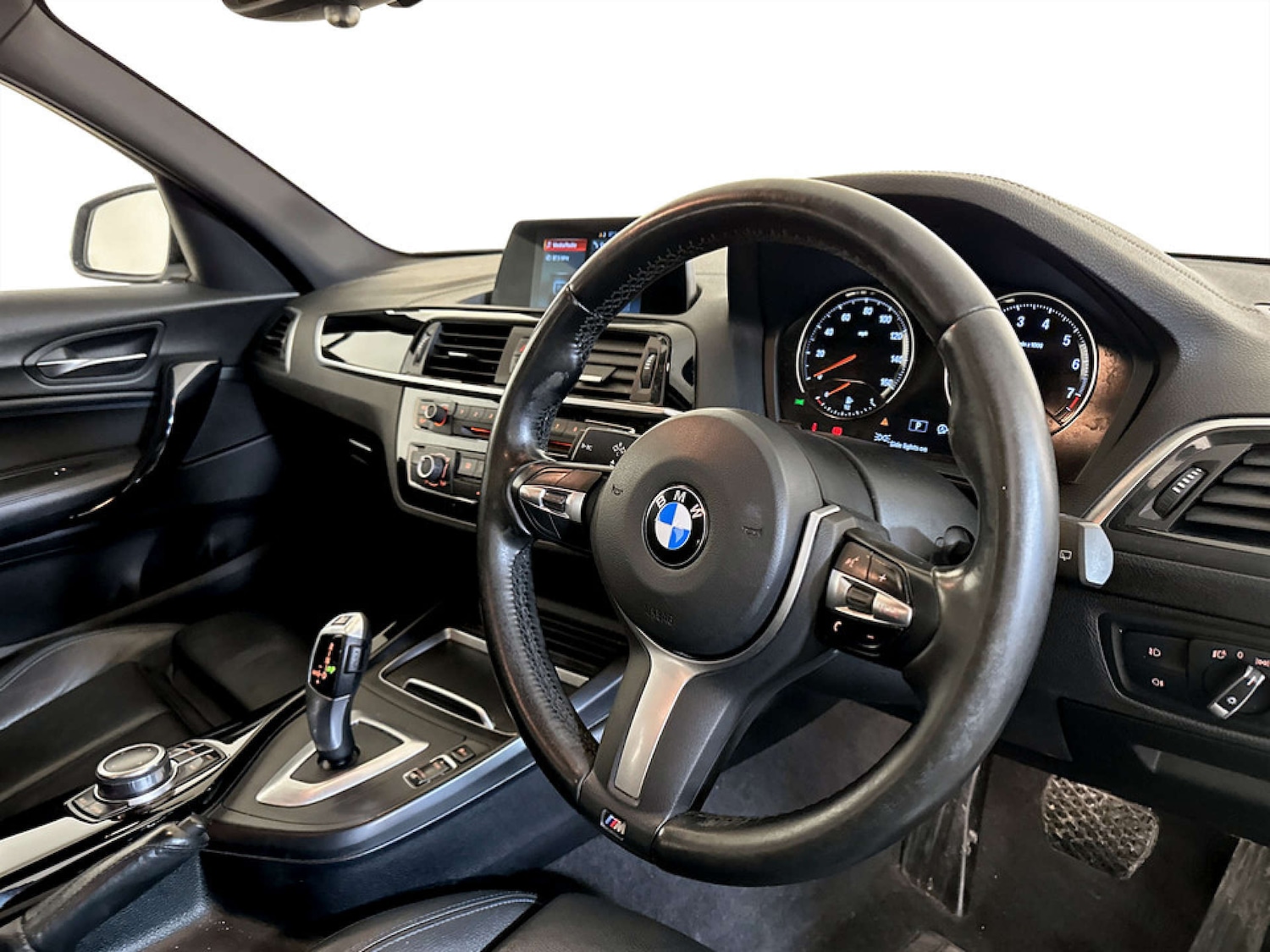 Used BMW 1 Series 2018 for sale - 77535090: Photo 15