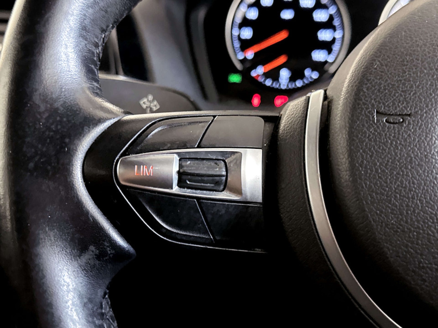 Used BMW 1 Series 2018 for sale - 77535090: Photo 17