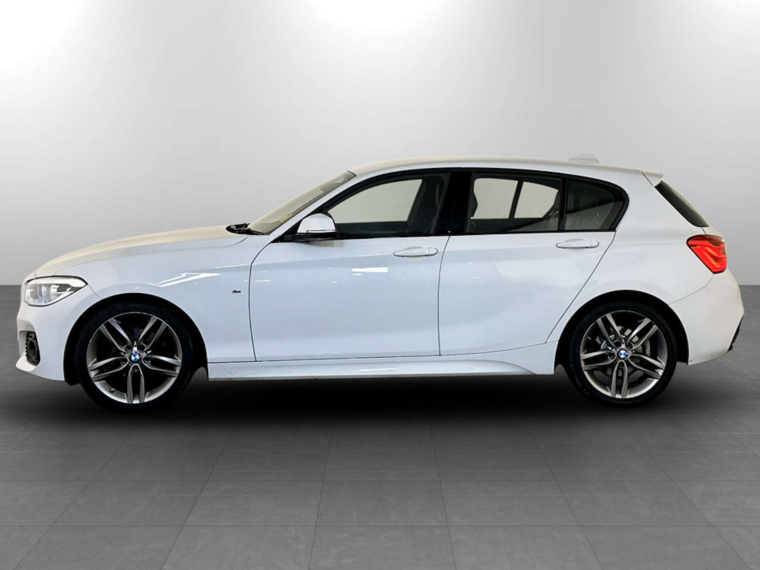 Used BMW 1 Series 2018 for sale - 77535090: Photo 7