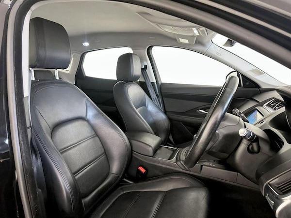 Used Jaguar E-Pace 2019 for sale - 76241151: Photo 13