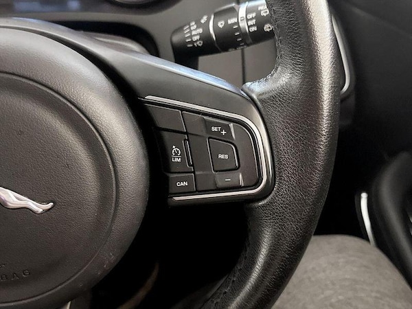 Used Jaguar E-Pace 2019 for sale - 76241151: Photo 20