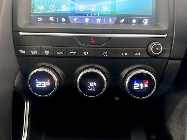Used Jaguar E-Pace 2019 for sale - 76241151: Photo 21