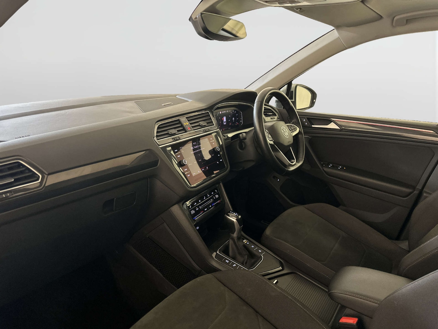 Used Volkswagen Tiguan 2020 for sale - 78150111: Photo 12