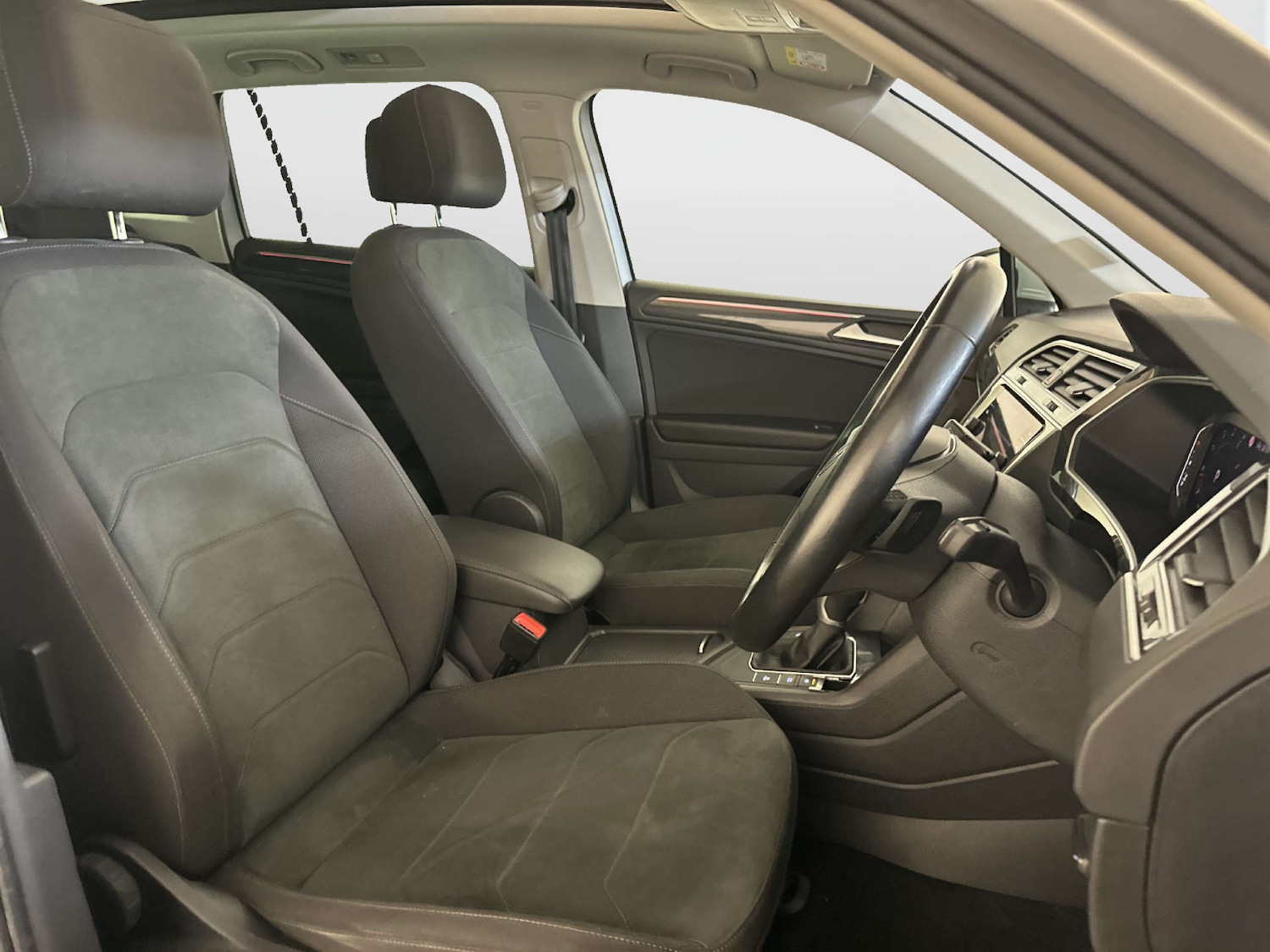 Used Volkswagen Tiguan 2020 for sale - 78150111: Photo 13