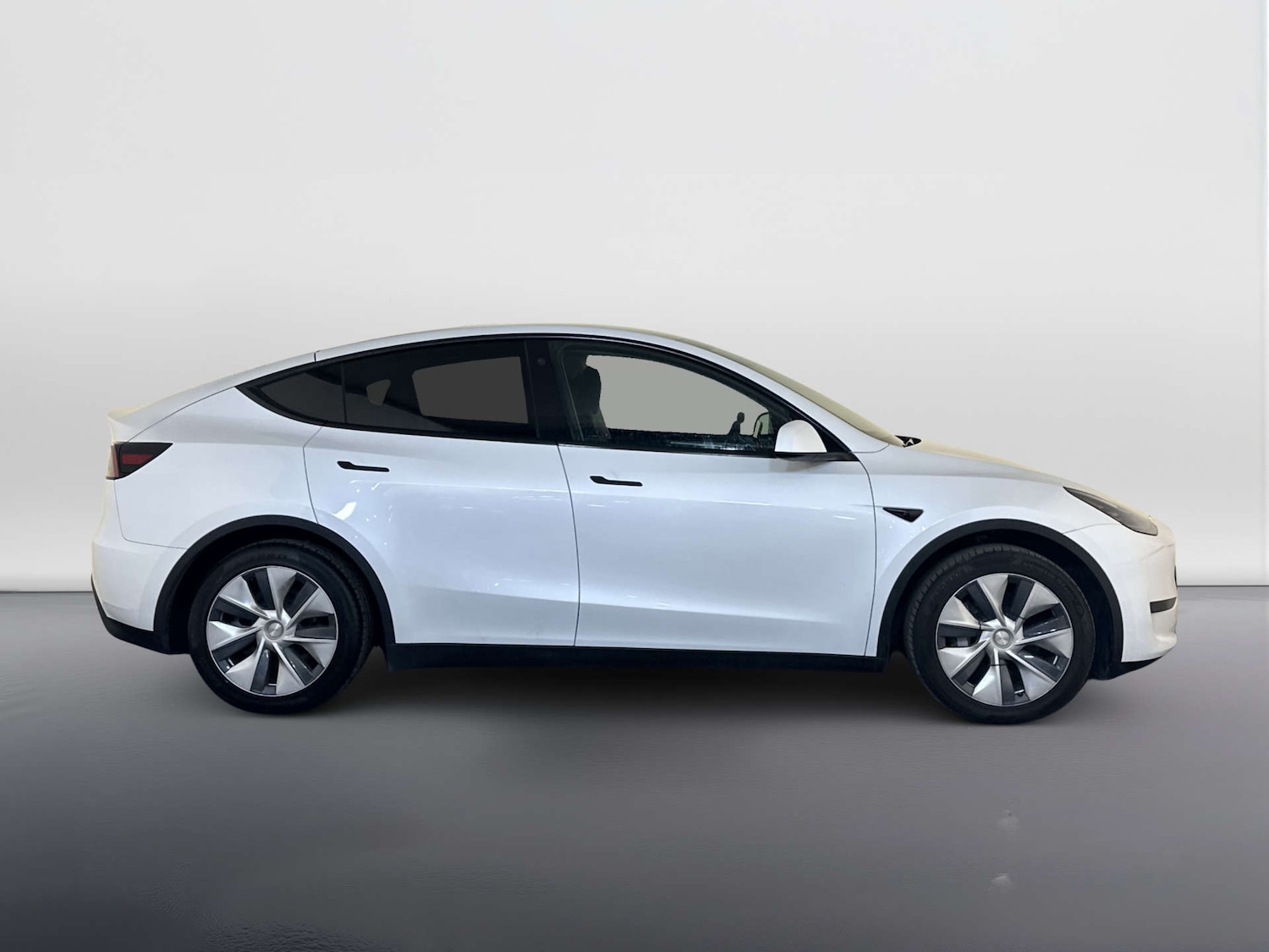 Used Tesla Model Y 2024 for sale - 77847555: Photo 11