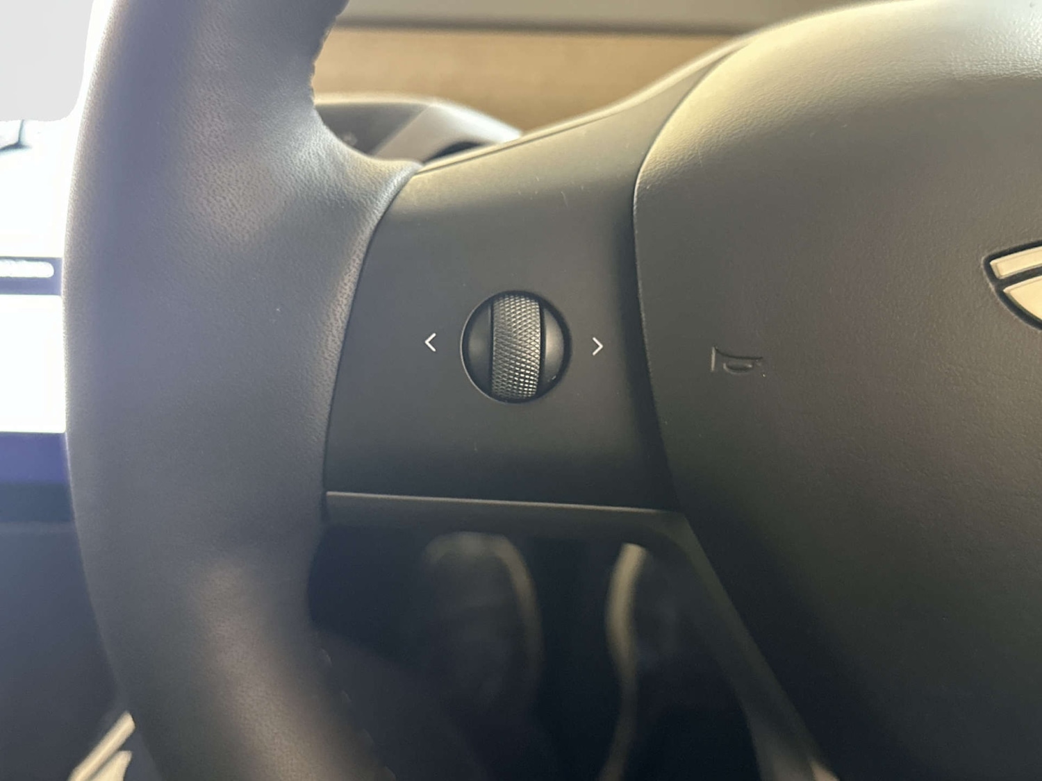 Used Tesla Model Y 2024 for sale - 77847555: Photo 18