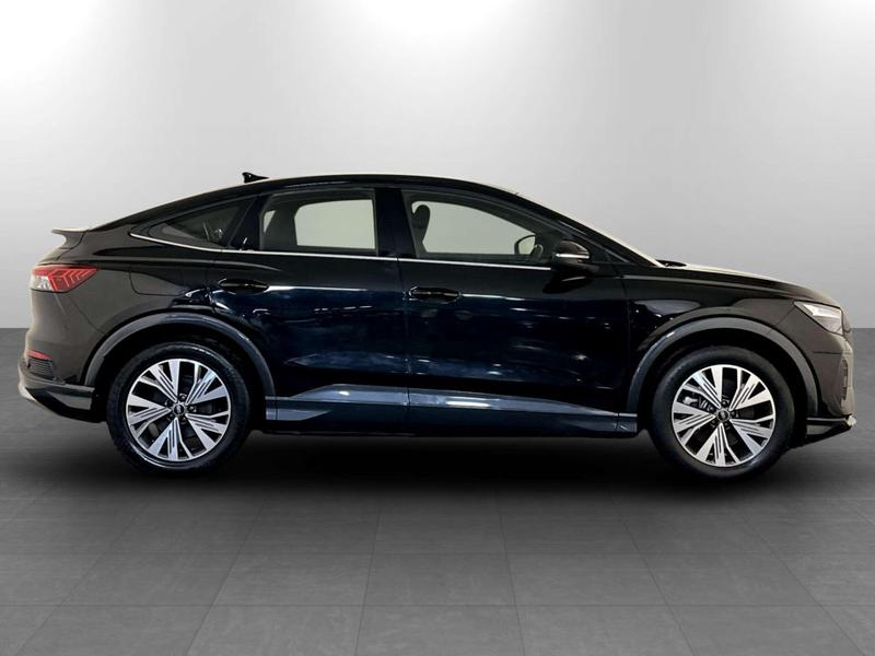 Used Audi Q4 e-tron 2023 for sale - 77159241: Photo 11