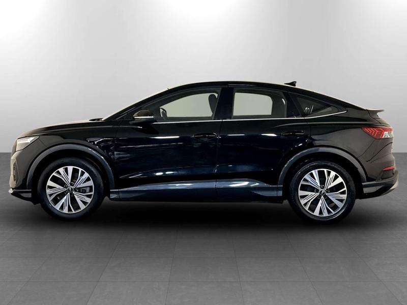 Used Audi Q4 e-tron 2023 for sale - 77159241: Photo 7