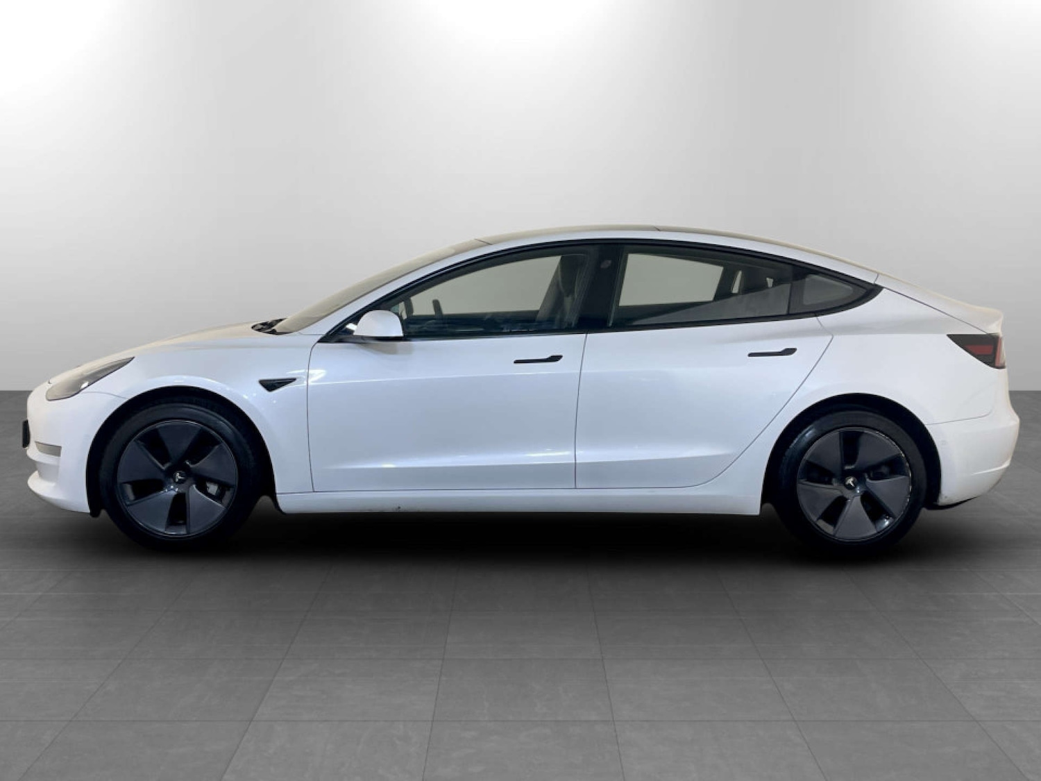 Used Tesla Model 3 2021 for sale - 77383424: Photo 7