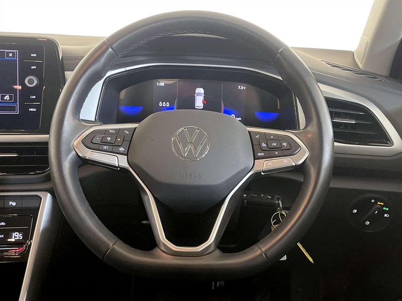 Used Volkswagen T-Roc 2023 for sale - 77025794: Photo 16