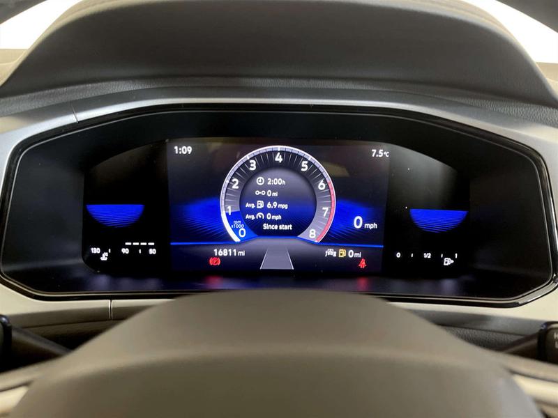 Used Volkswagen T-Roc 2023 for sale - 77025794: Photo 18