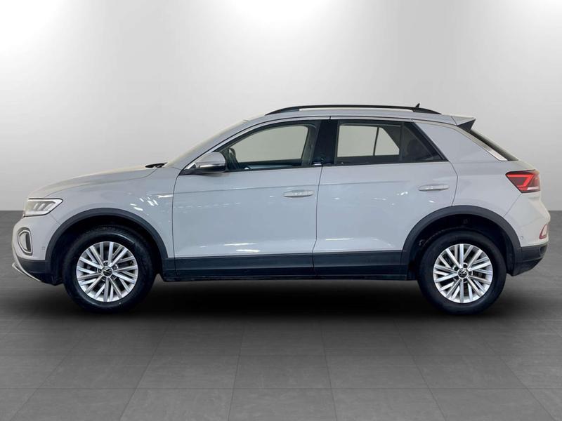 Used Volkswagen T-Roc 2023 for sale - 77025794: Photo 7