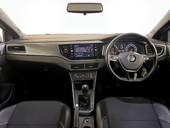 Used Volkswagen Polo 2020 for sale - 76146626: Photo 3