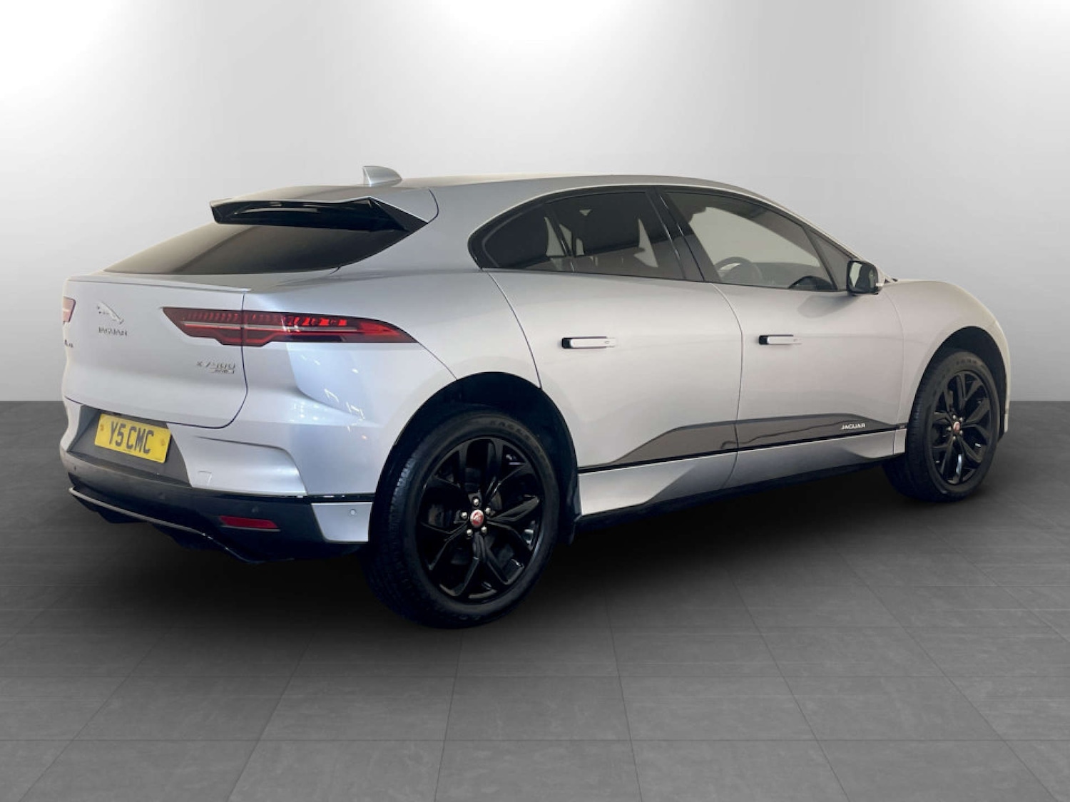 Used Land Rover Range Rover Evoque 2025 for sale - 77408990: Photo 10