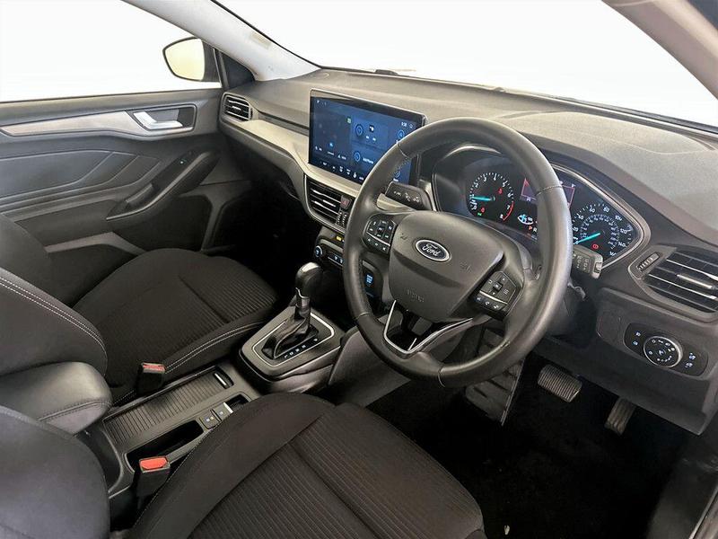 Used Ford Focus 2023 for sale - 76402061: Photo 15