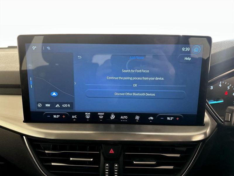 Used Ford Focus 2023 for sale - 76402061: Photo 24