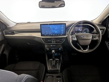 Used Ford Focus 2023 for sale - 76402061: Photo