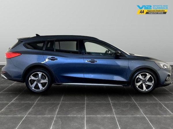 Used Ford Focus 2022 for sale - 75711952: Photo 11