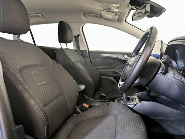 Used Ford Focus 2022 for sale - 75711952: Photo 13
