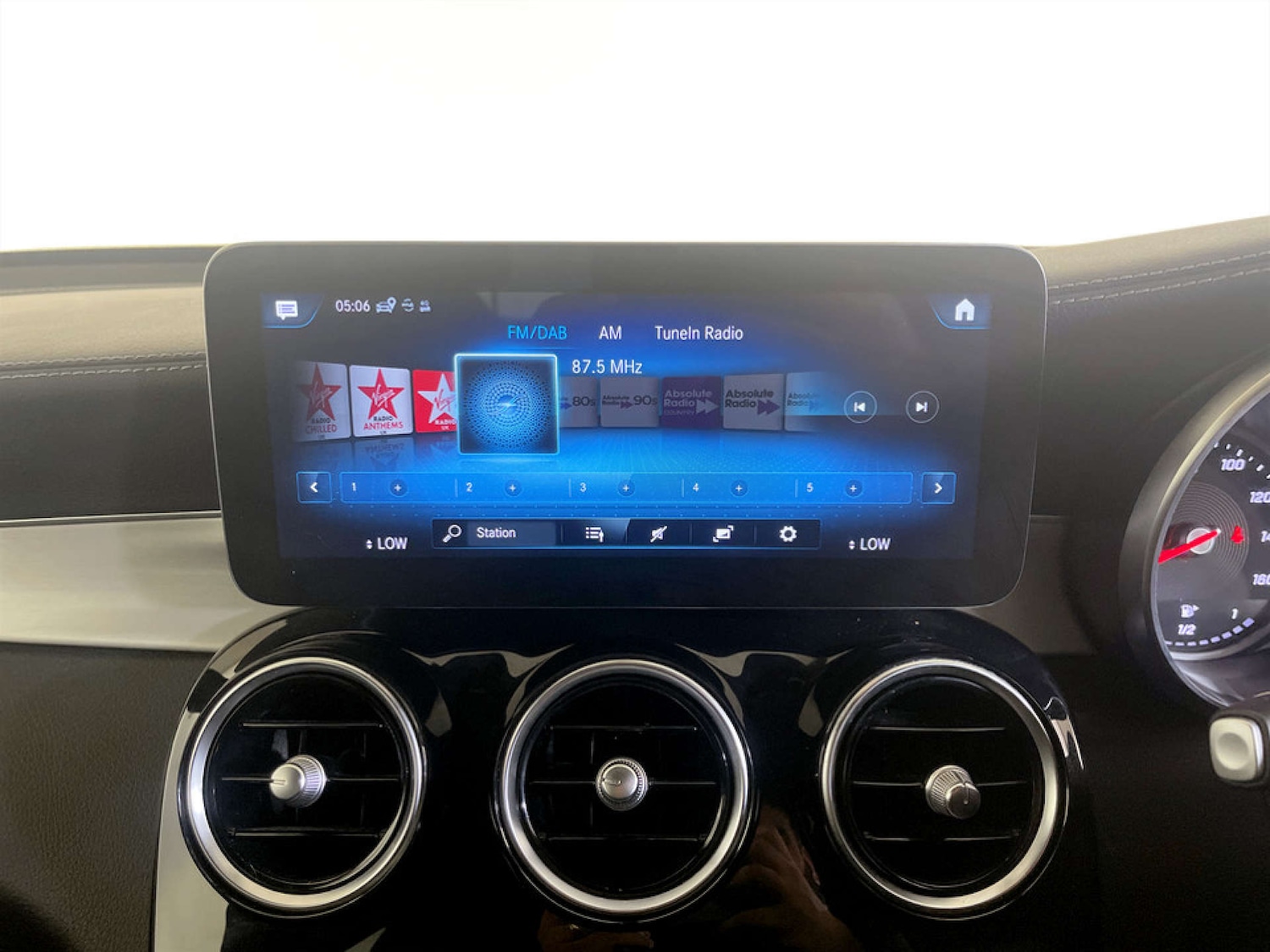 Used Mercedes-Benz GLC 2022 for sale - 77693761: Photo 24