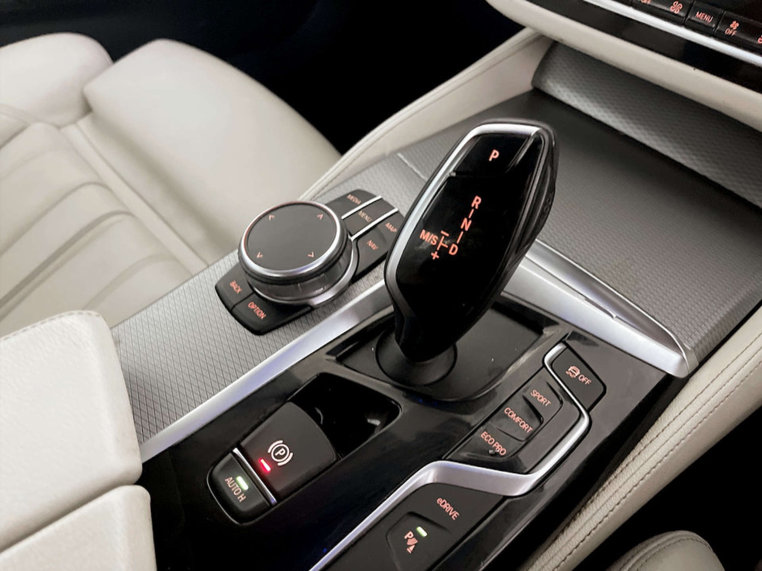 Used BMW 5 Series 2019 for sale - 77185150: Photo 27