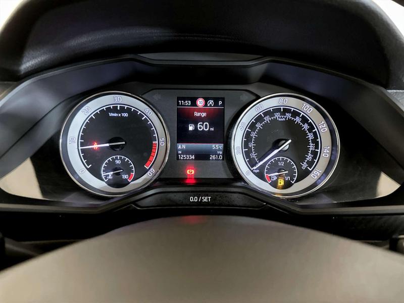 Used Skoda Superb 2019 for sale - 76979475: Photo 17