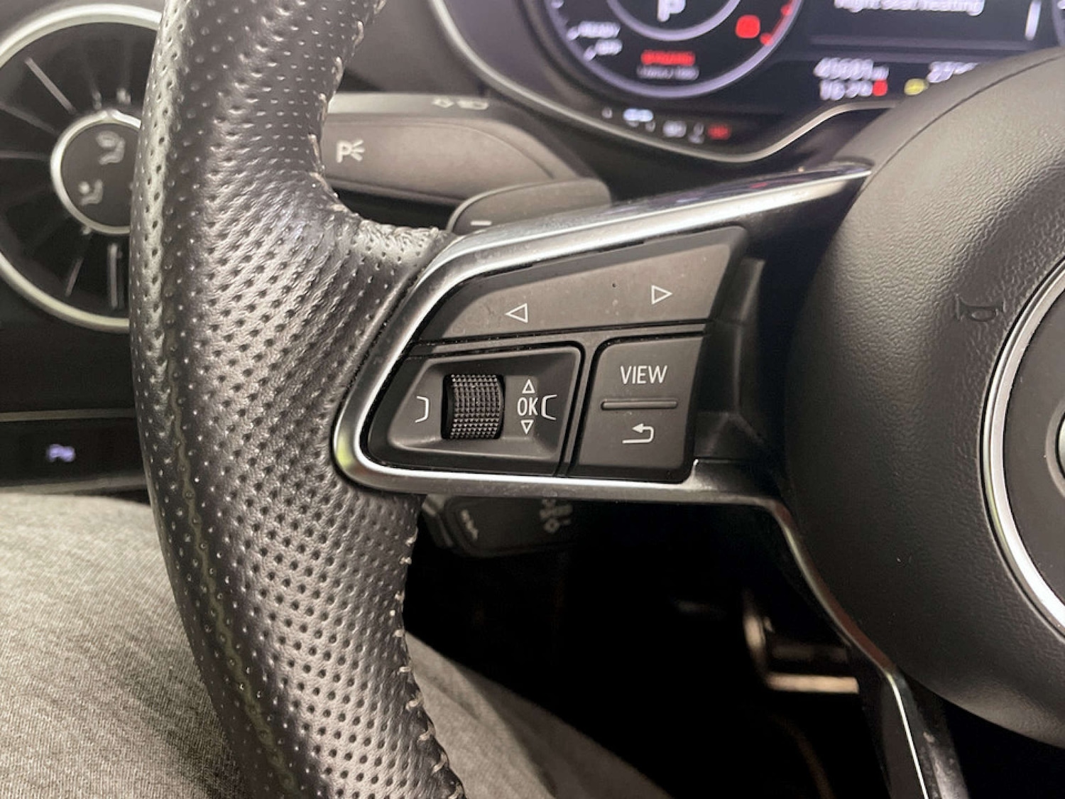 Used Audi TT 2018 for sale - 77184976: Photo 18