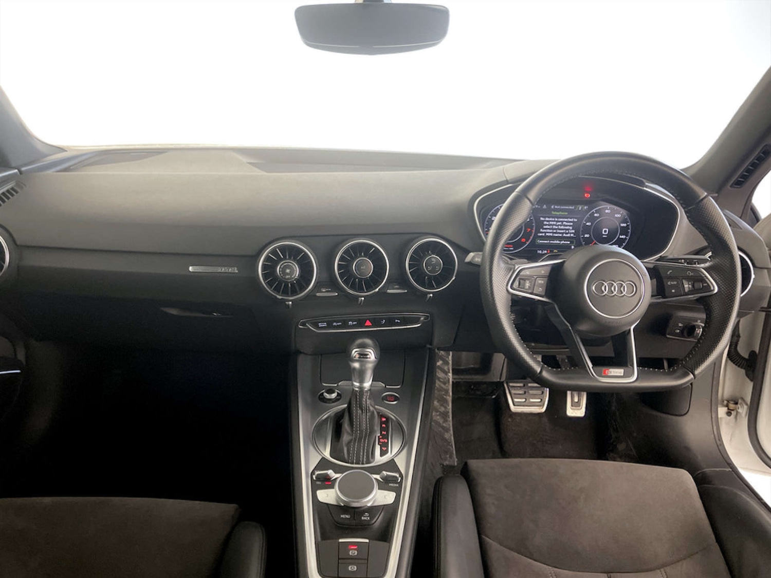 Used Audi TT 2018 for sale - 77184976: Photo 3