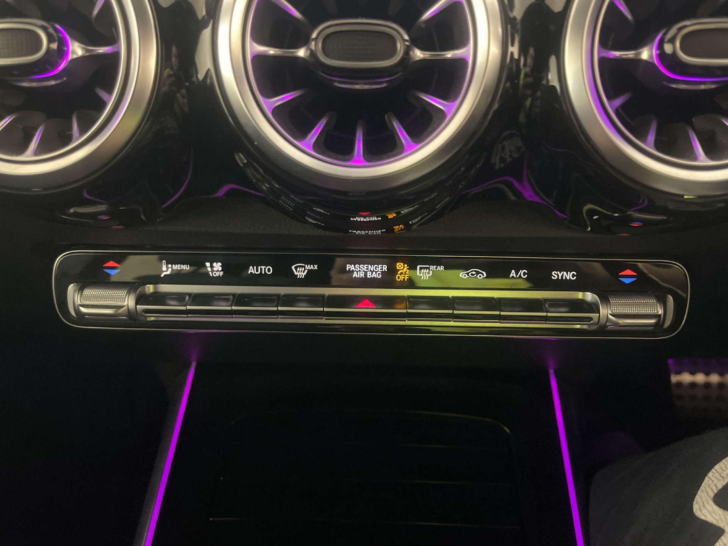 Used Mercedes-Benz GLB 2022 for sale - 77953337: Photo 25