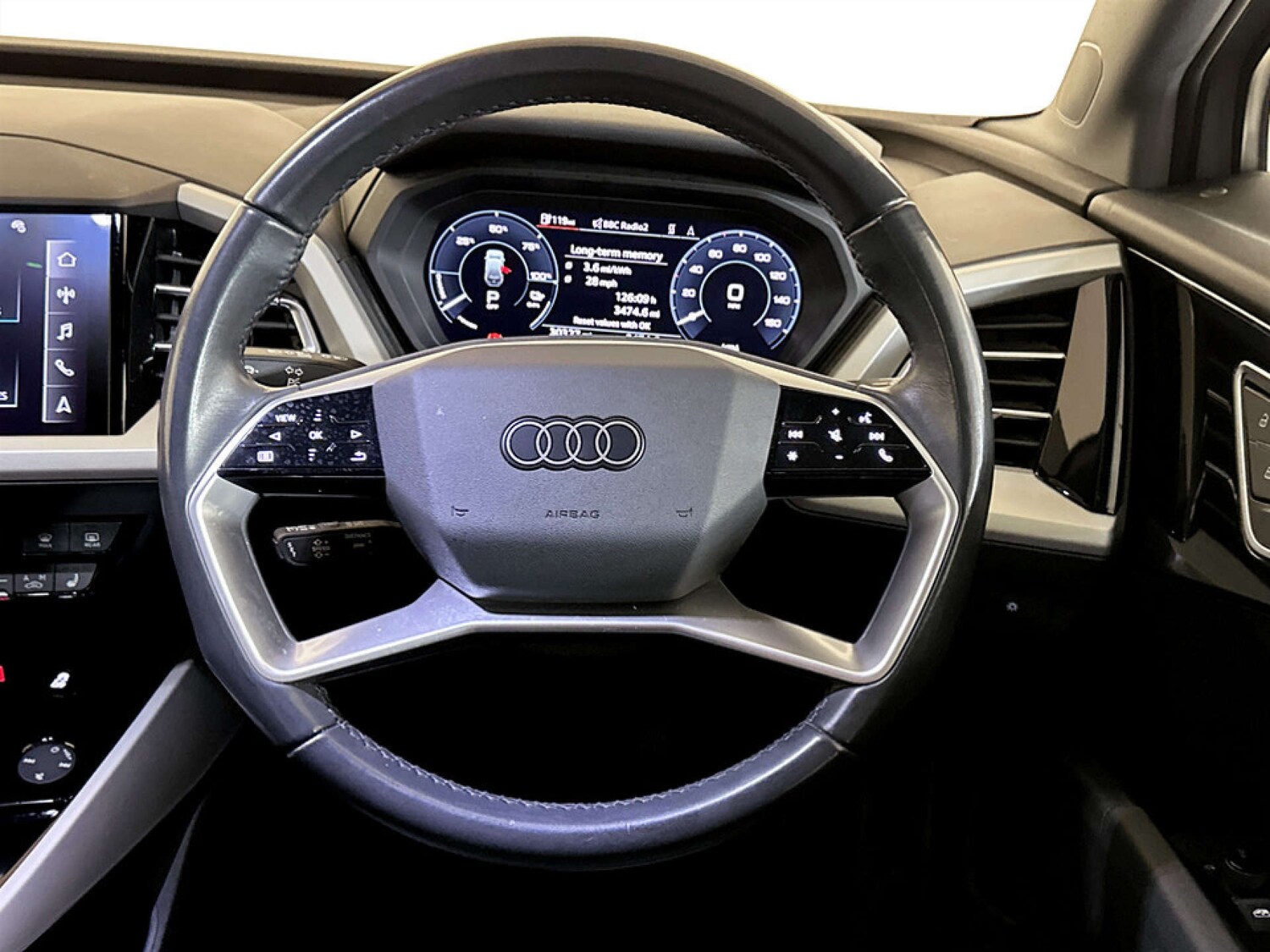 Used Audi Q4 e-tron 2023 for sale - 77368285: Photo 16