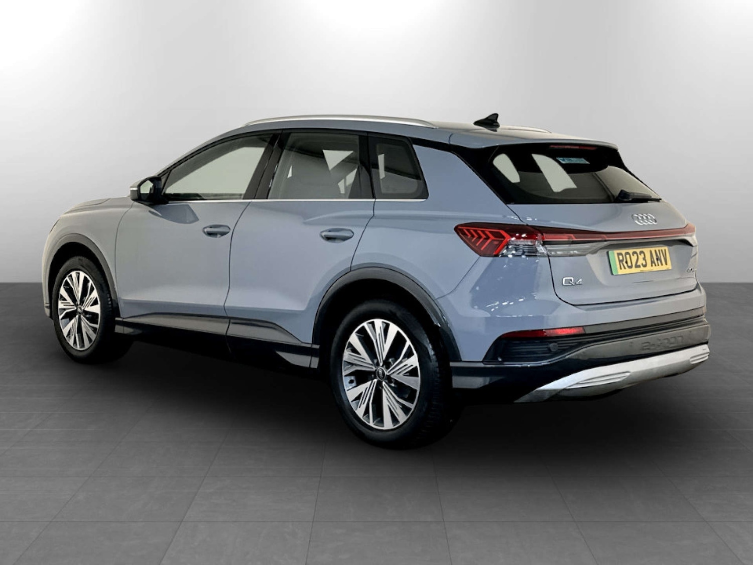 Used Audi Q4 e-tron 2023 for sale - 77368285: Photo 8