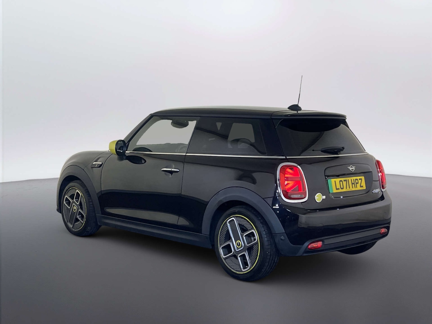 Used MINI Hatch 2021 for sale - 77989998: Photo 8