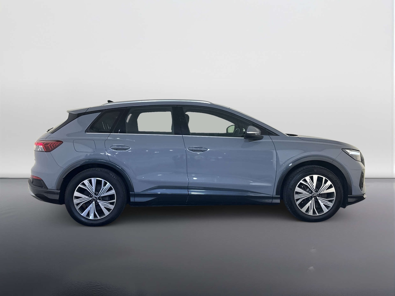 Used Audi Q4 e-tron 2023 for sale - 77990006: Photo 10