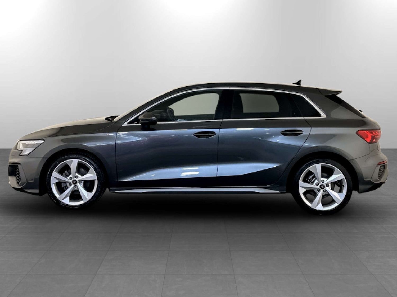 Used Audi A3 2023 for sale - 77185275: Photo 7