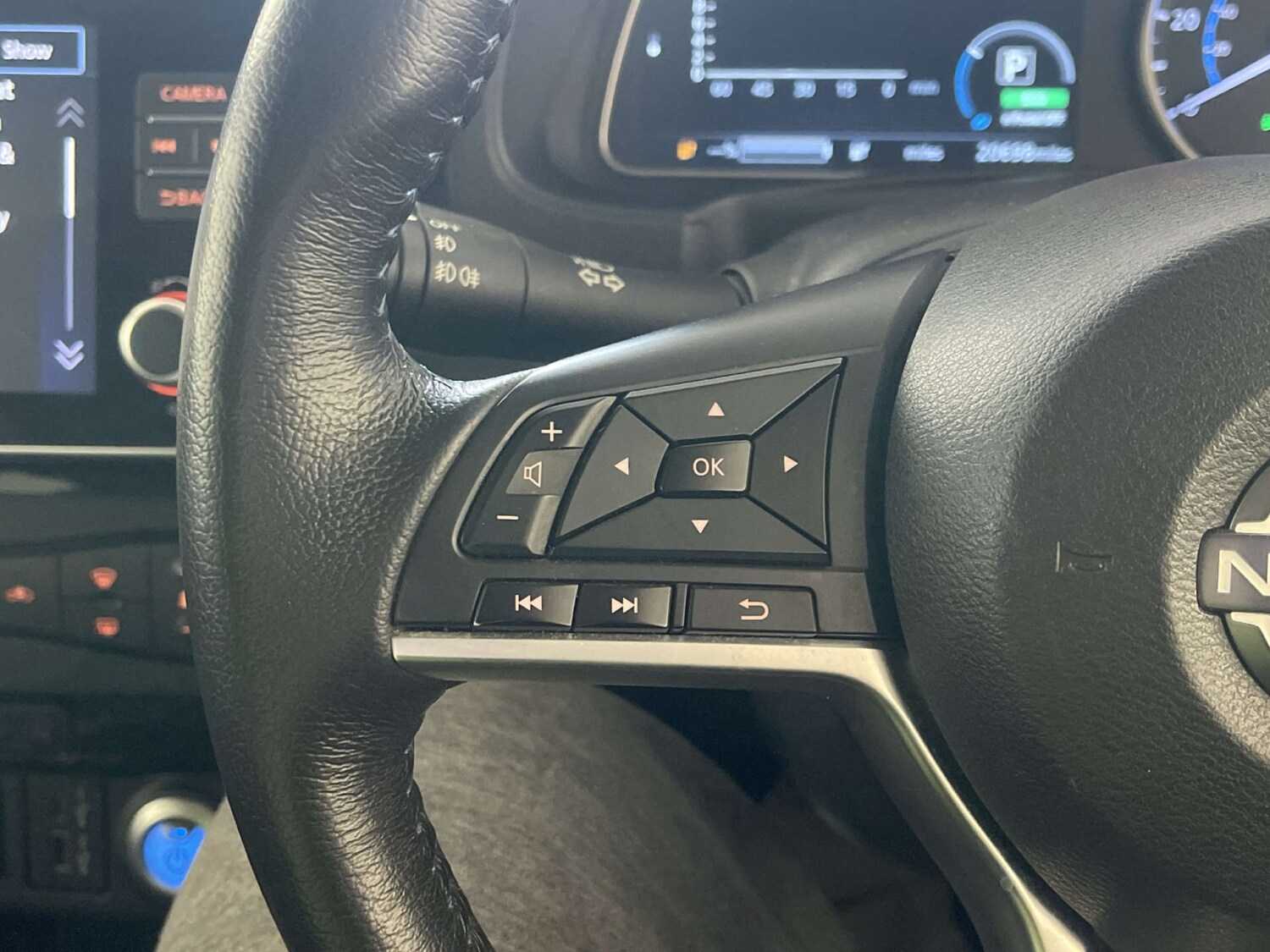 Used Nissan Leaf 2022 for sale - 78098906: Photo 17