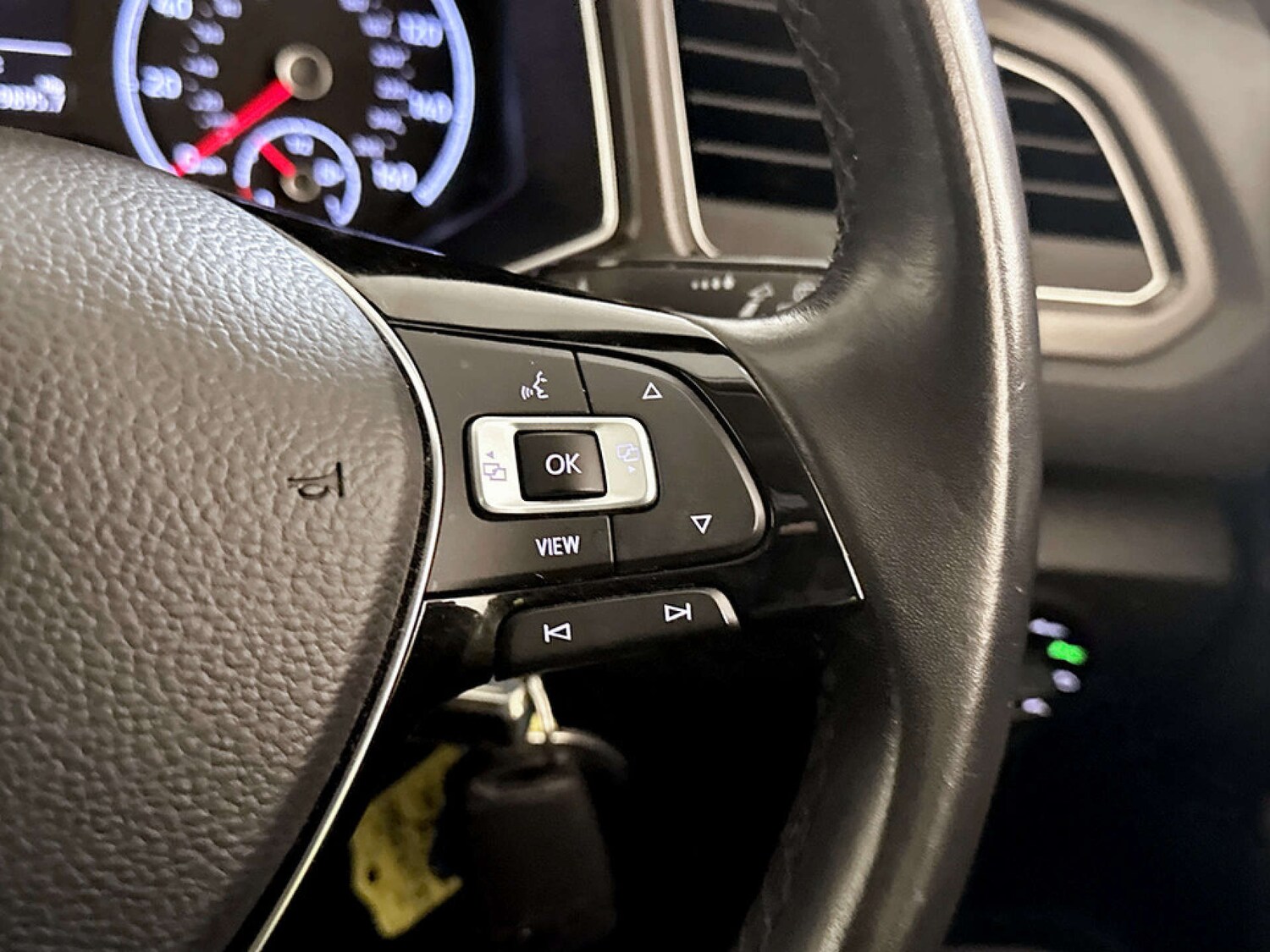 Used Volkswagen T-Roc 2019 for sale - 77604022: Photo 19