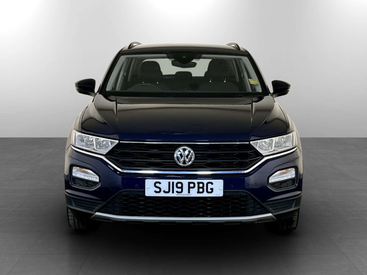 Used Volkswagen T-Roc 2019 for sale - 77604022: Photo 5