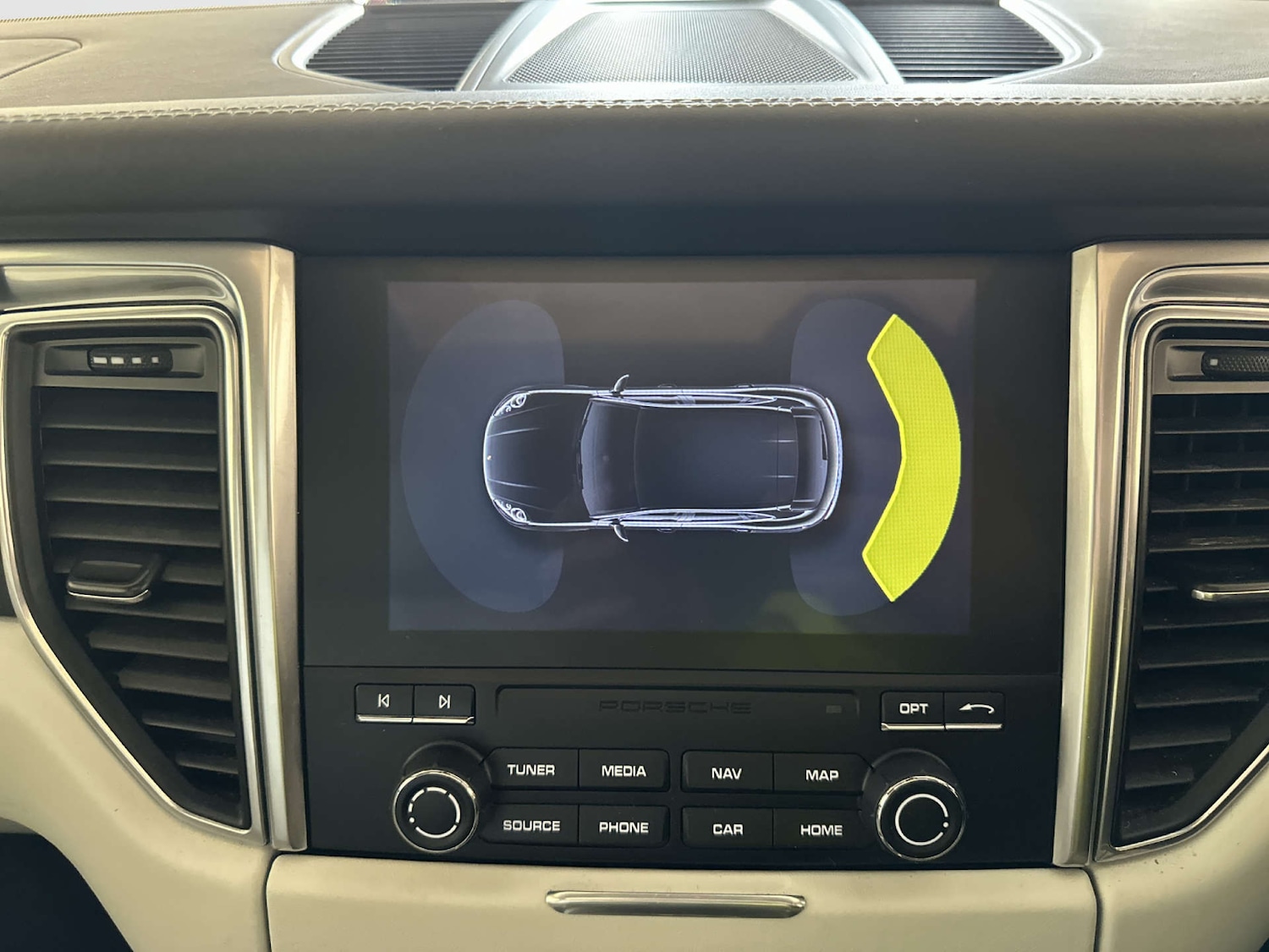 Used Porsche Macan 2018 for sale - 78045015: Photo 21