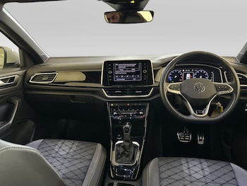Used Volkswagen T-Roc 2024 for sale - 78851360: Photo