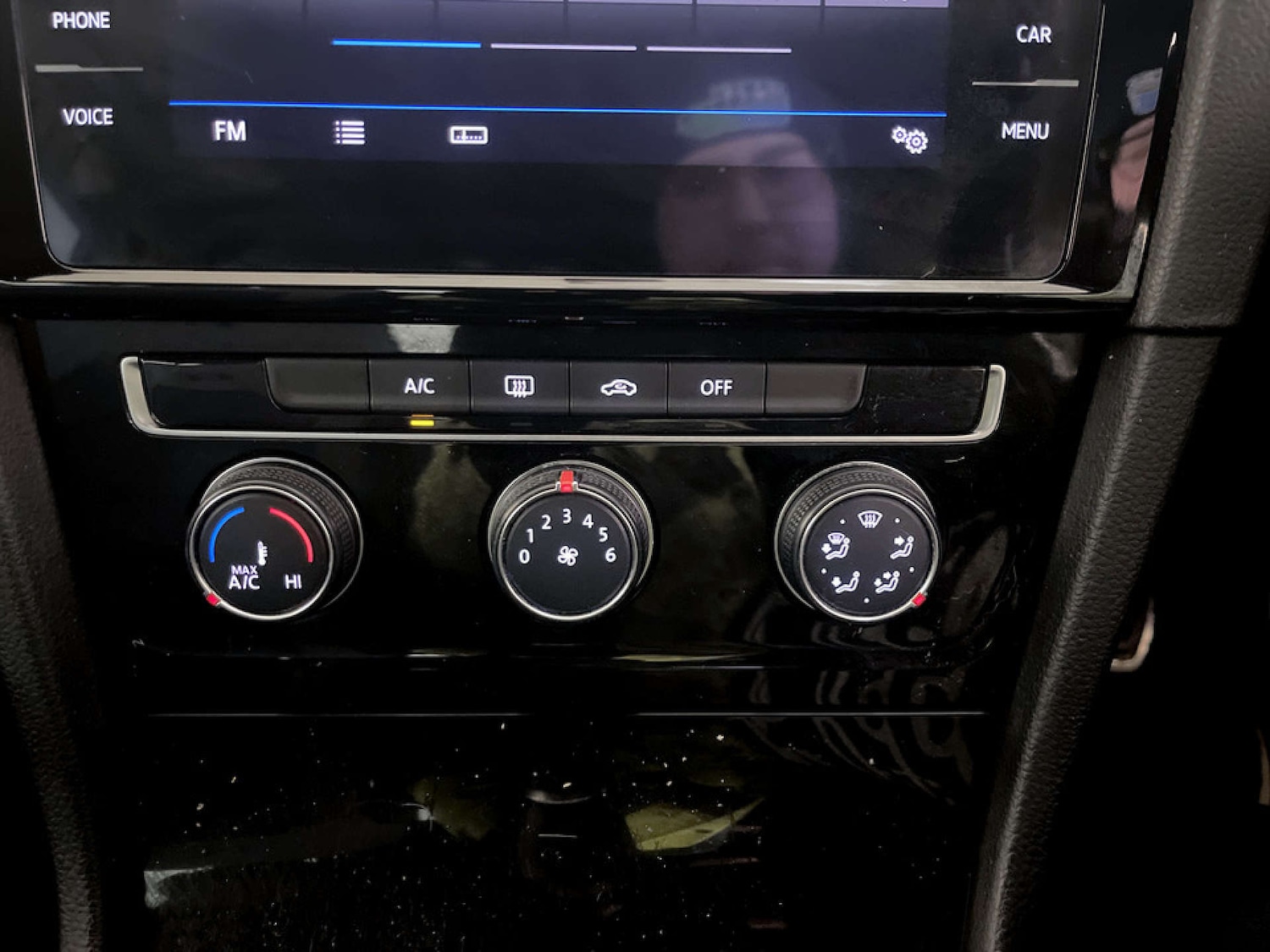 Used Volkswagen Golf 2017 for sale - 77609427: Photo 24