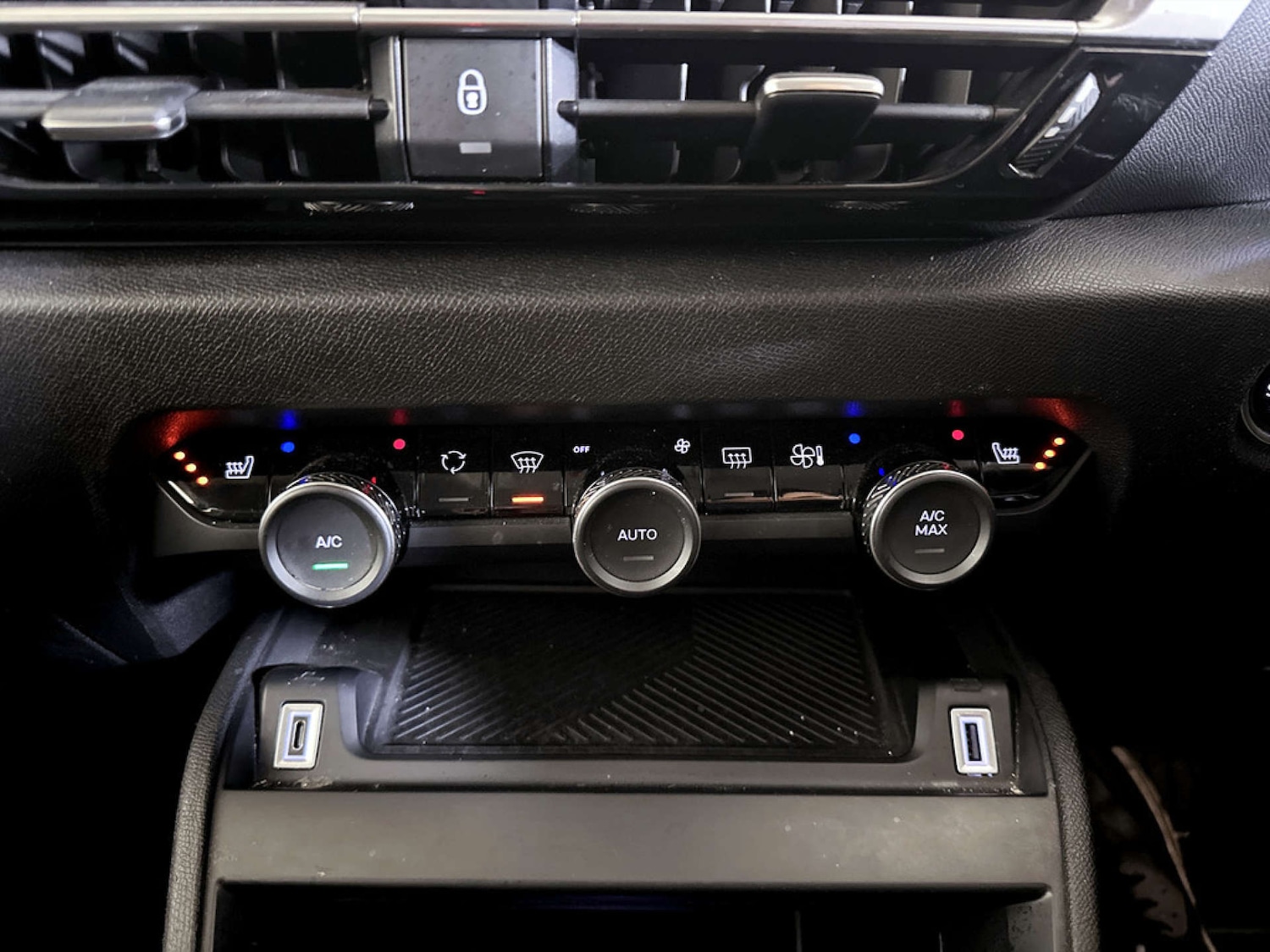 Used Citroen C4 2023 for sale - 77326032: Photo 28