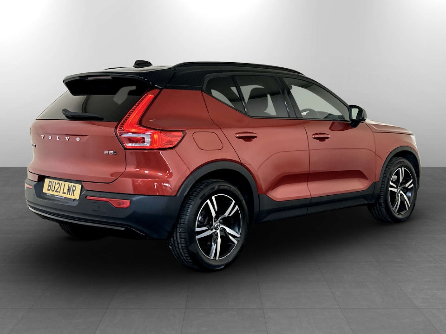 Used Volvo XC40 2021 for sale - 77184933: Photo 10