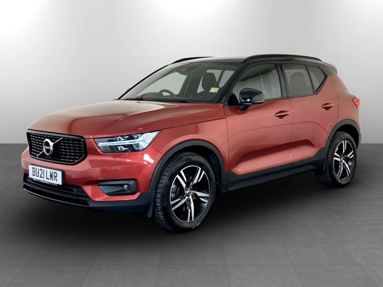 Used Volvo XC40 2021 for sale - 77184933: Photo 6
