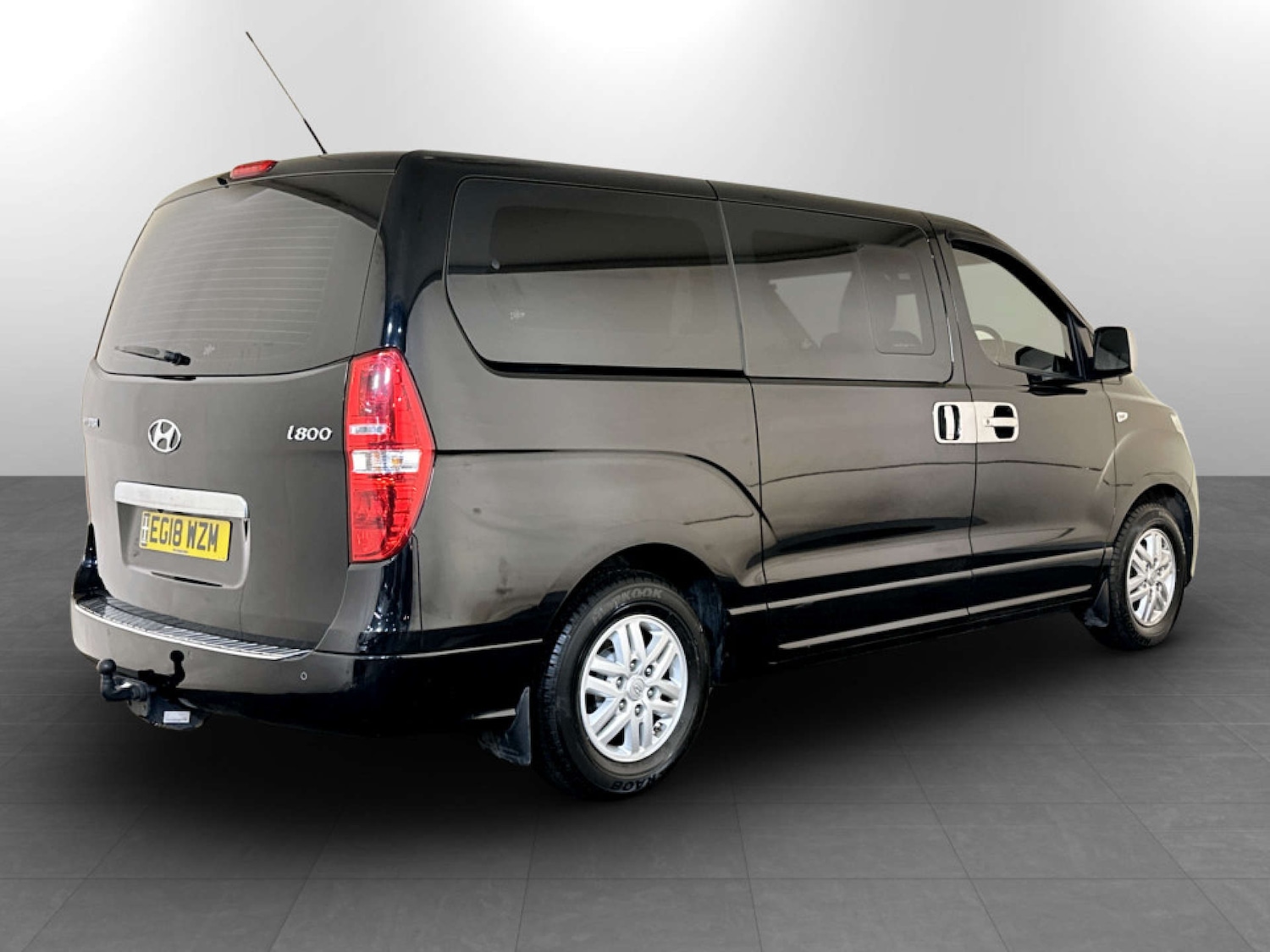 Used Hyundai i800 2018 for sale - 77544980: Photo 10