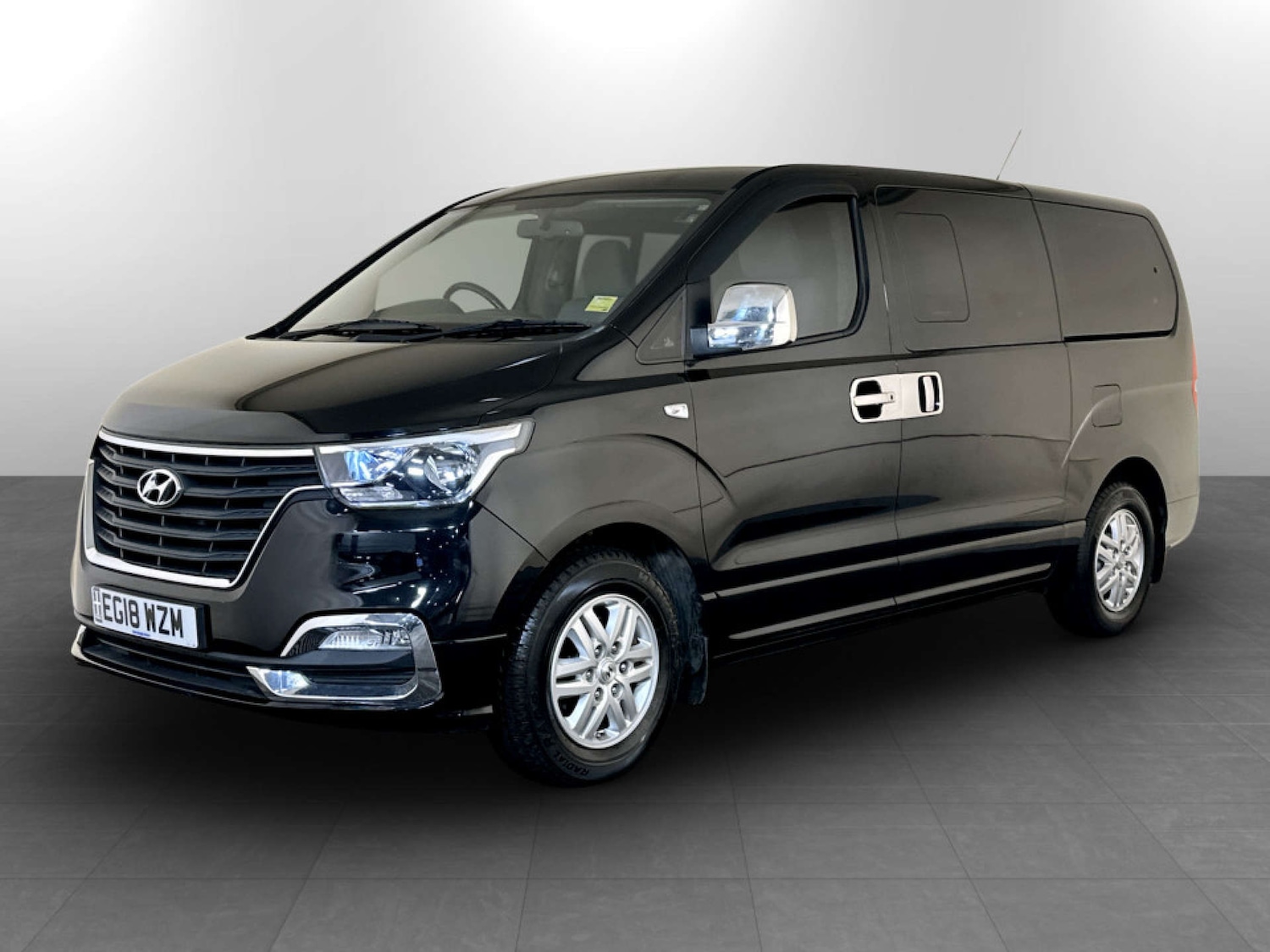 Used Hyundai i800 2018 for sale - 77544980: Photo 6