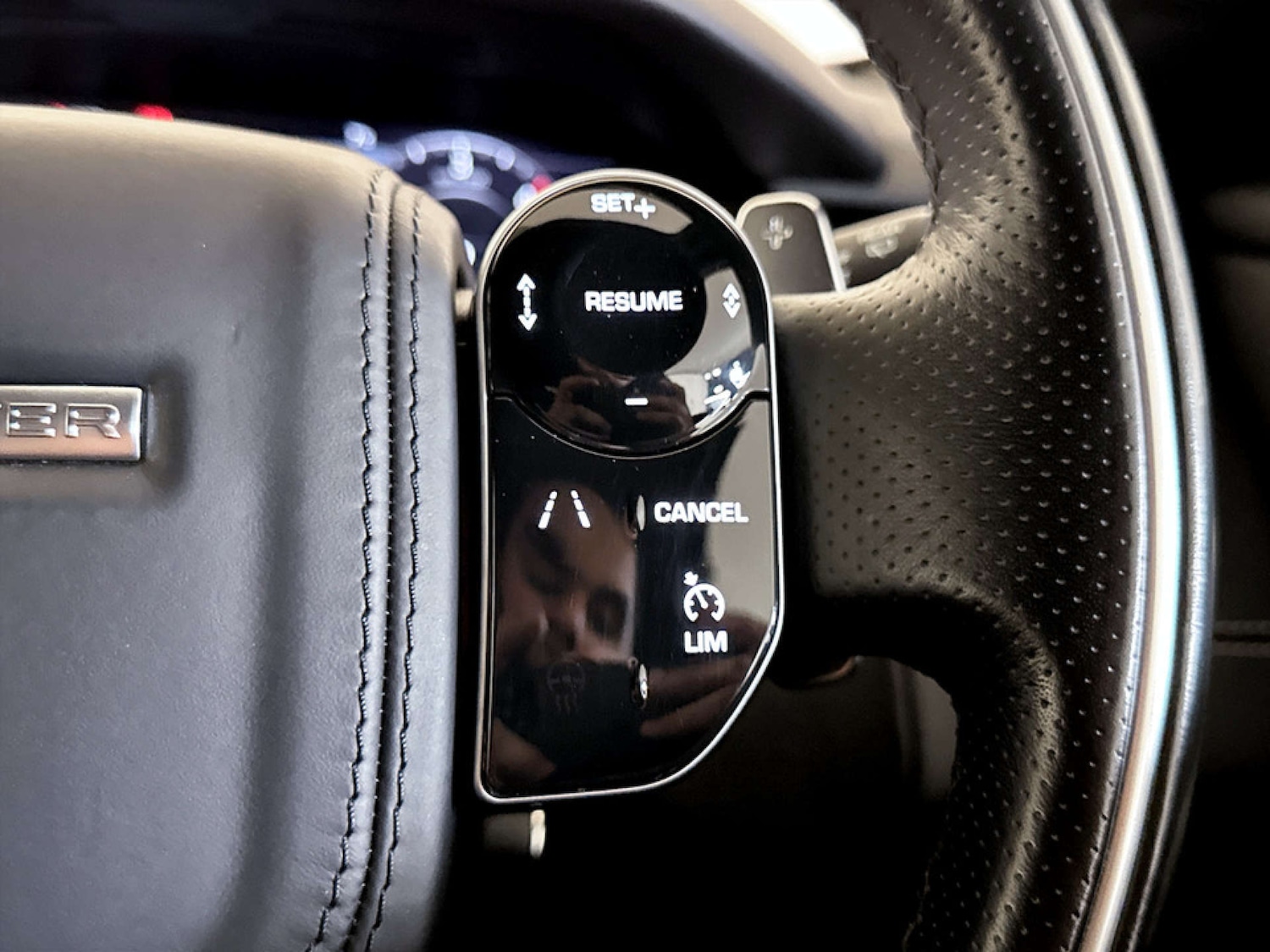 Used Land Rover Range Rover Velar 2018 for sale - 77535026: Photo 19