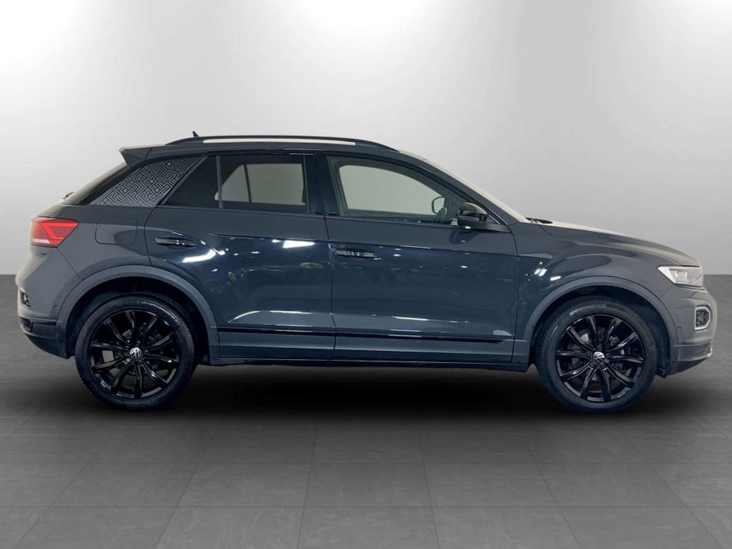 Used Volkswagen T-Roc 2021 for sale - 77185333: Photo 11