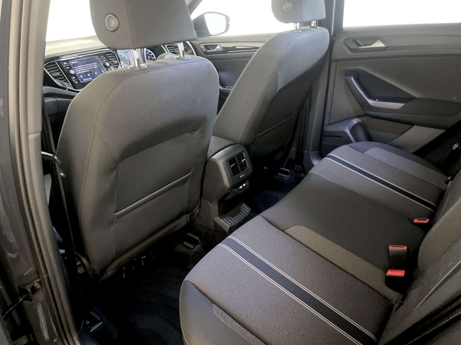 Used Volkswagen T-Roc 2021 for sale - 77185333: Photo 14