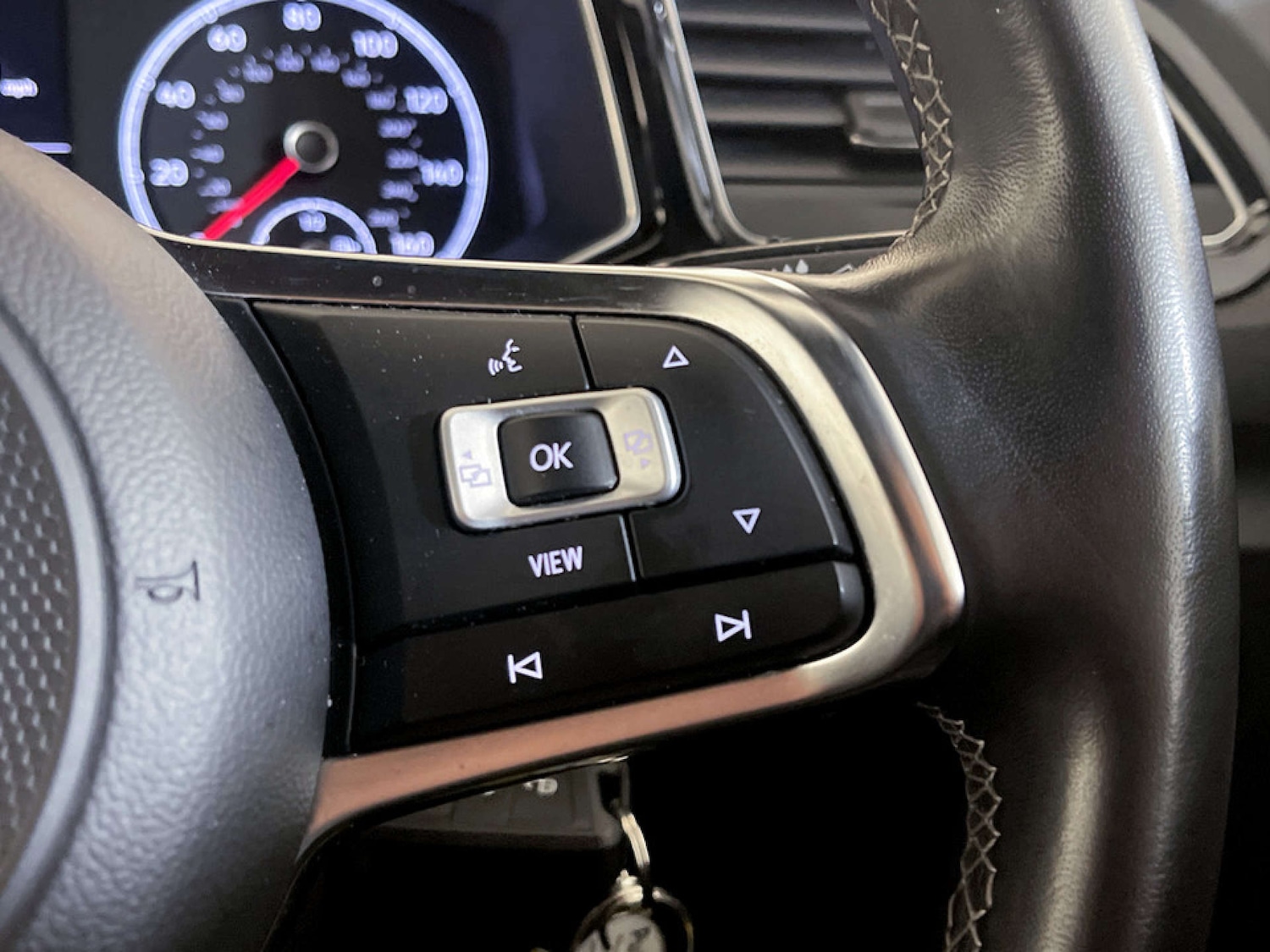 Used Volkswagen T-Roc 2021 for sale - 77185333: Photo 19