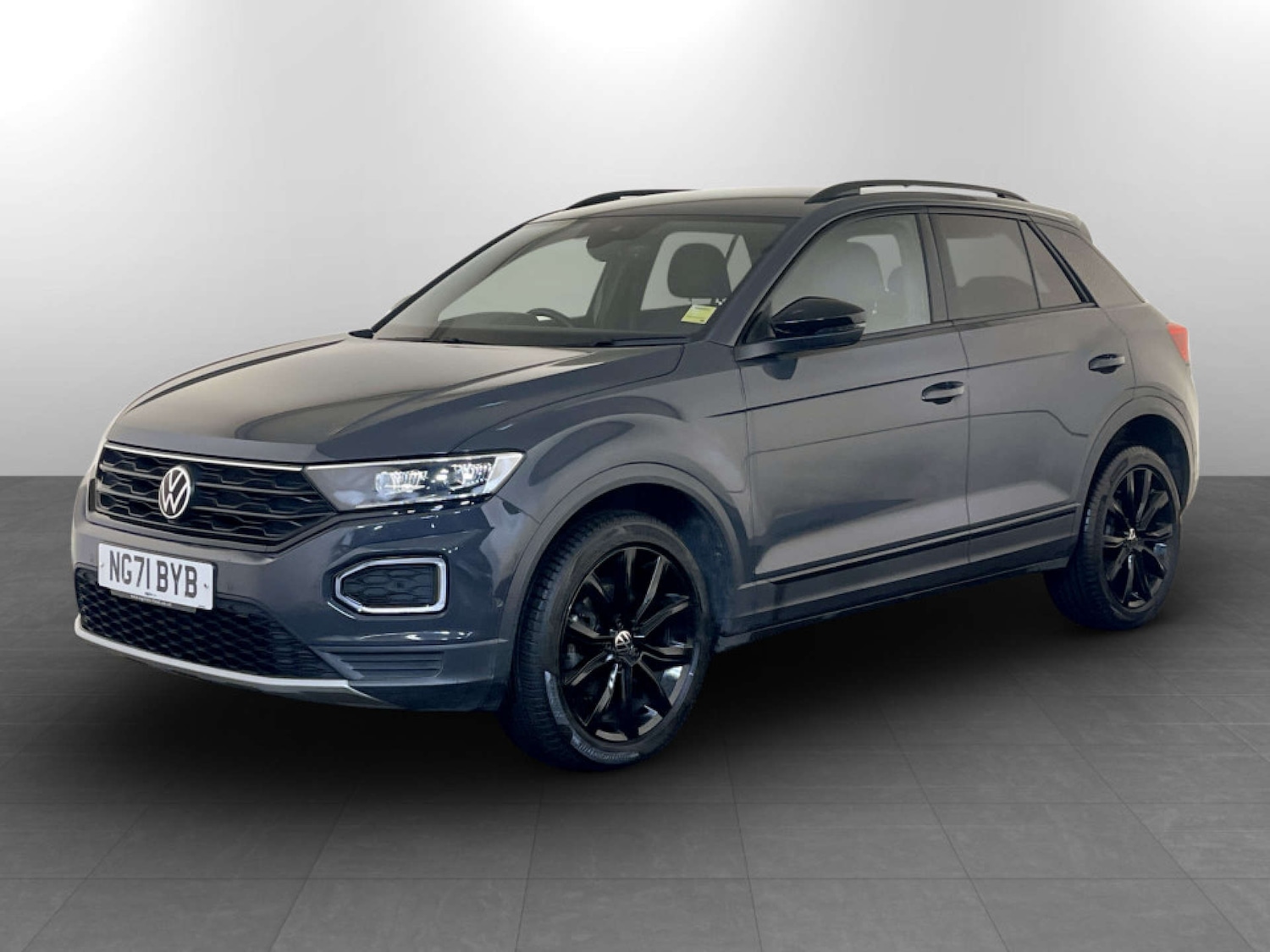 Used Volkswagen T-Roc 2021 for sale - 77185333: Photo 6